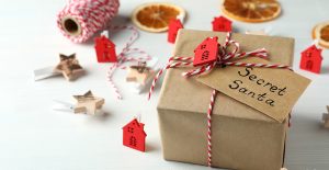 Kosmetyki naturalne na prezent – pomysły na świąteczne upominki dla kobiet, które kochają pielęgnację