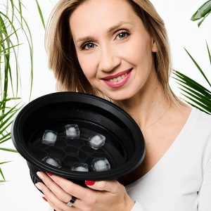 Silikonowa miska do lodu BLACK – ice facial do twarzy YEYE Made in Nature Silikonowa miska do lodu BLACK – ice facial do twarzy YEYE Made in Nature